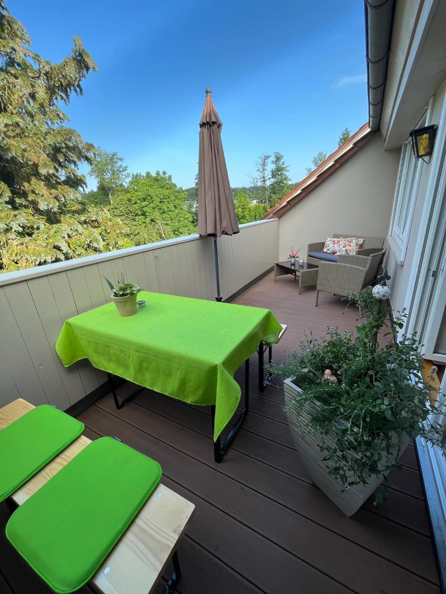 Schoene Wohnung, Bodenseenaehe ราเวนส์บวร์ก ภายนอก รูปภาพ